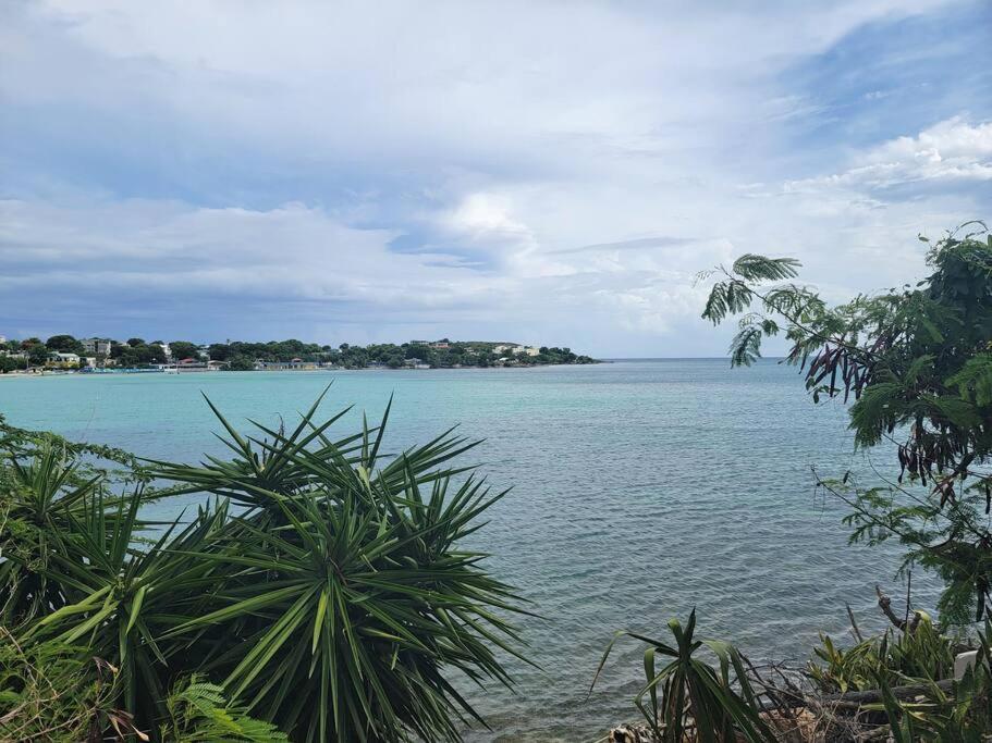 Guanica Sunny Home Playa Santa Access Pool Jacuzzi Exterior photo